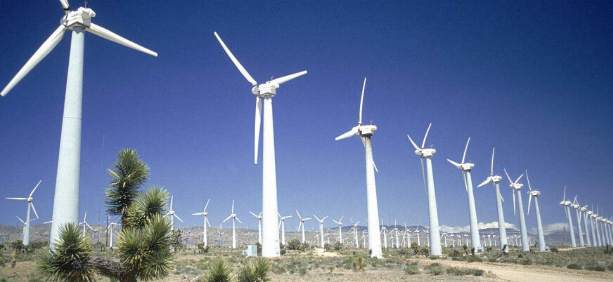 全球风力发电发展迅速未来将走向智能化和商业化