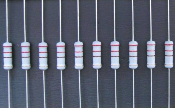金属薄膜电阻器采用标准电子元件值