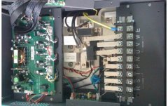 插件电阻在微控制器中需要考虑哪些的配置